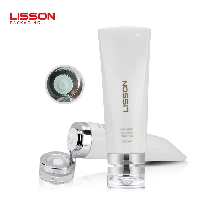 100ml HDPE Acrylic Flip Top Bottle For Cosmetics
